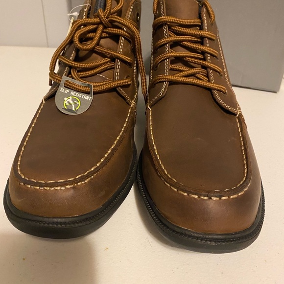 Brown Leather Ankle Boots. Looking very comfortable. New never worn 10 1/2 - Picture 2 of 7
